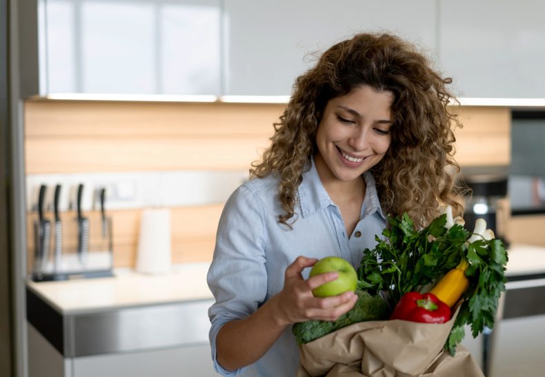 Saiba como conservar frutas e outros alimentos por mais tempo. Foto: Getty Images.