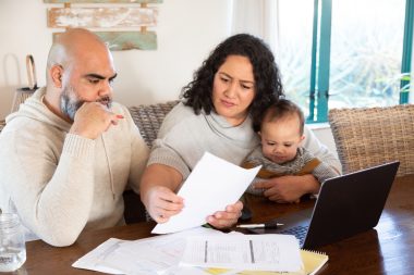 Pirâmide financeira é um esquema ilegal em muitos países, como o Brasil. Foto: Getty Images.