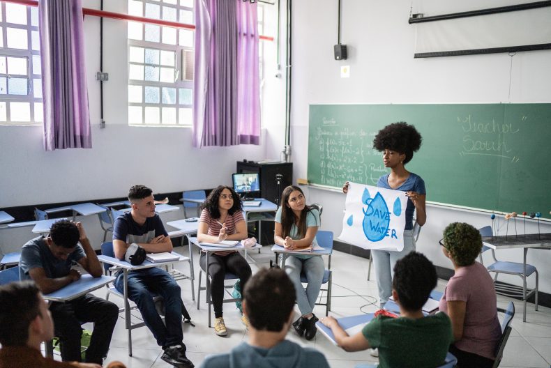 O ensino médio é uma fase importante na vida de muitos jovens. Foto: Gety Images.