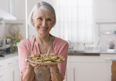 Algumas receitas simples e rápidas de biscoitos vão deixar a sua hora do café muito mais saborosa. Foto: Getty Images.