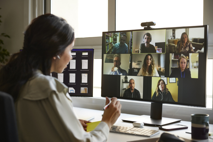 Trabalho remoto pode, muitas vezes, sufocar a inovação em uma empresa. Foto: Getty Images.