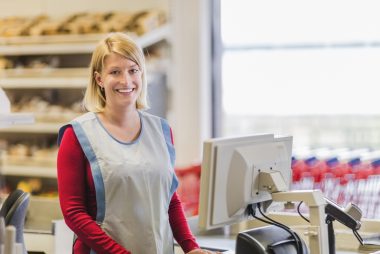 A escala de trabalho 4x3 é um modelo de jornada laboral, em que os trabalhadores atuam por quatro dias seguidos e folgam nos três subsequentes. Foto: Getty Images.