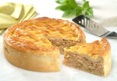 Torta de frango cremosa é uma paixão nacional. Foto: Getty Images.