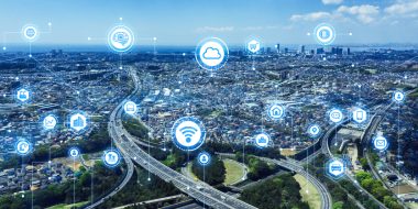Apesar dos avanços, a implementação de smart cities, ou cidades inteligentes, enfrenta desafios significativos. Foto: Getty Images.