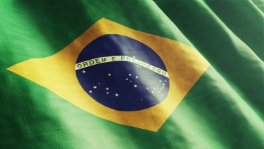 As cores da bandeira brasileira carregam tanto o peso da história imperial quanto os ideais republicanos ao formar um símbolo nacional que une passado e presente. Foto: Getty Images.